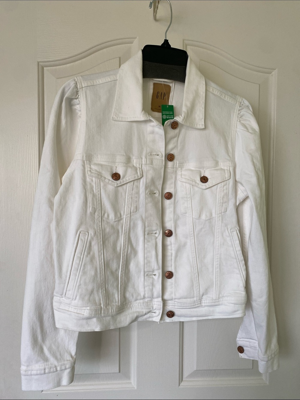 GAP White Denim Jacket with Brown Buttons